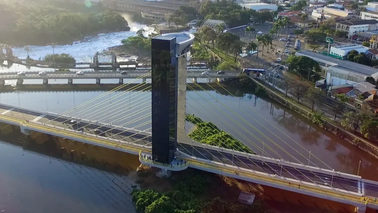 ponte-estaiada-sobre-o-rio-tiete-em-salto_10