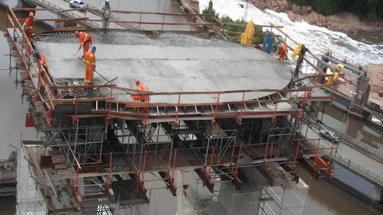 ponte-estaiada-sobre-o-rio-tiete-em-salto_4