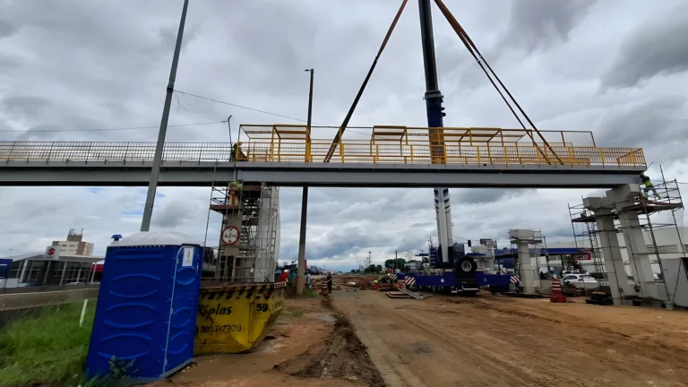 adequacao-tres-passarelas-e-execucao-de-uma-na-br-116-em-sao-jose-dos-campos_2