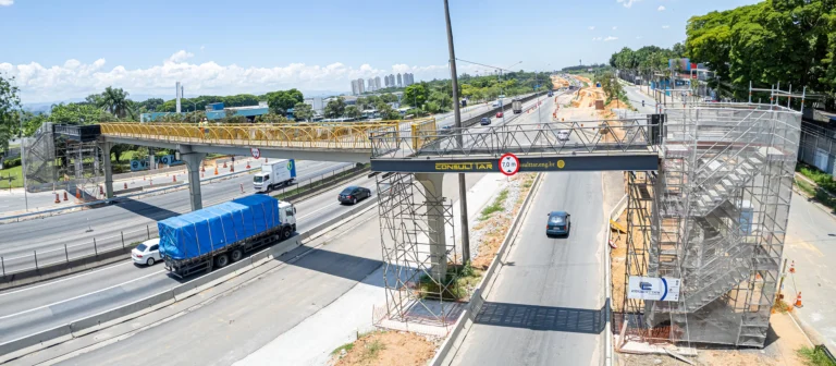 adequacao-tres-passarelas-e-execucao-de-uma-na-br-116-em-sao-jose-dos-campos_5