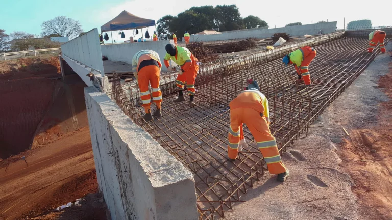 execucao-de-nove-oaes-na-br-050-em-catalao_12