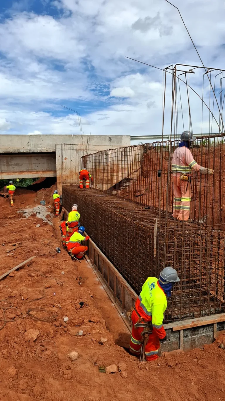 execucao-de-nove-oaes-na-br-050-em-catalao_5