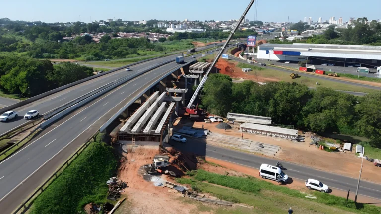 implantacao-de-07-oaes-e-passarelas-lote-3-da-sp300-em-bauru_1