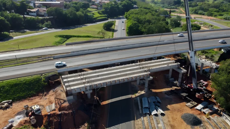 implantacao-de-07-oaes-e-passarelas-lote-3-da-sp300-em-bauru_2