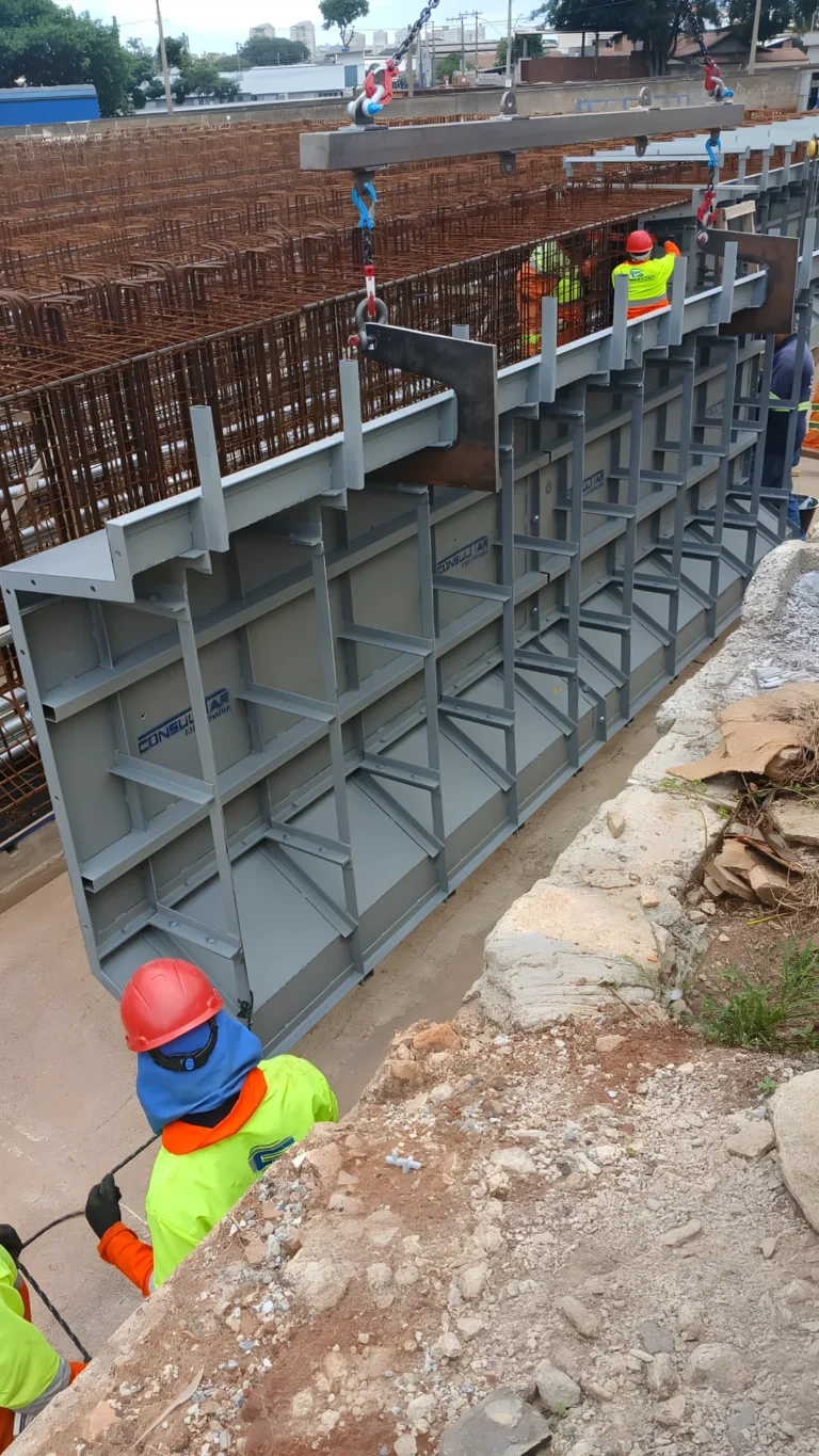 implantacao-de-viaduto-do-metro-bh-em-belo-horizonte_2