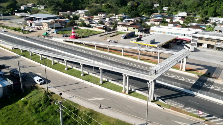 passarela-guarapari-rodovia-br-101-em-guarapari_2